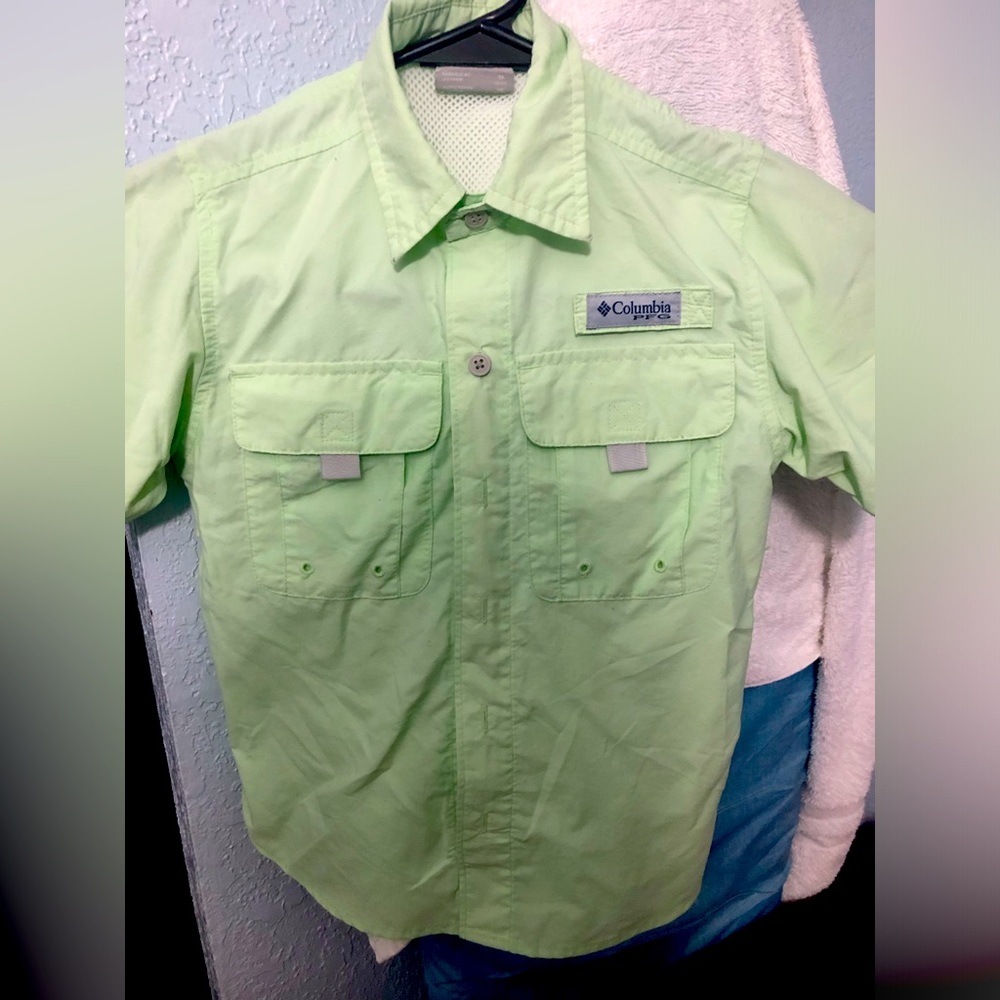 💋Columbia PFG Light Green Boys Shirt💋 - Picture 2 of 3